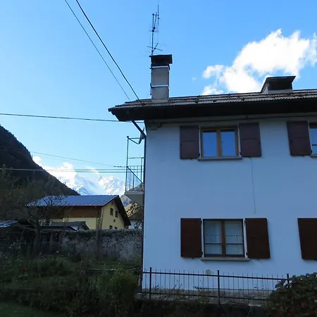 Holiday home Casa Del Nonno Ceppo Morelli
